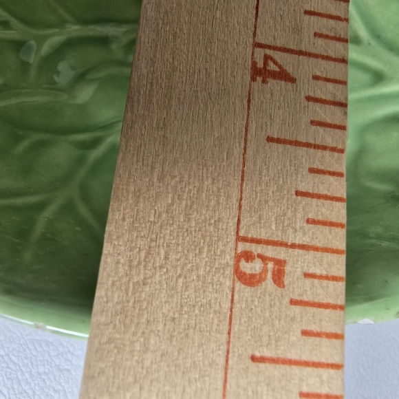 Cabbage Leaf Mold Salad Bowl Vintage Green Retro Serving Bowl 1970 Glossy - Picture 7 of 9